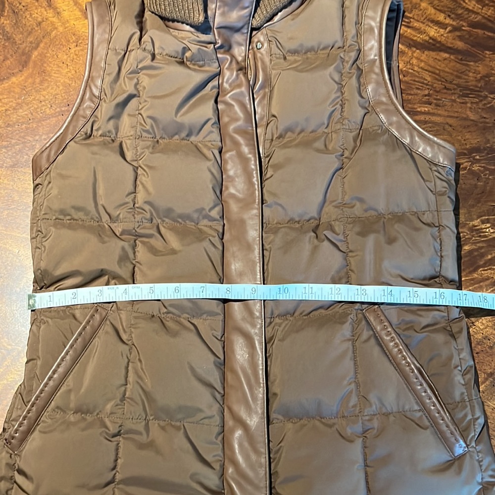 Loro piana womens 40 goose down reversible puffer vest - Picture 10 of 14
